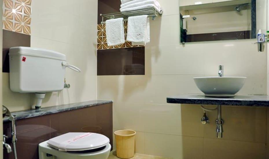 Sandesh Resort Wai Extérieur photo
