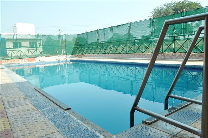 Sandesh Resort Wai Extérieur photo